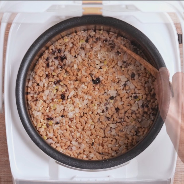 Amazon.co.jp: kokuu たんぱくプラス 300g 雑穀米 国産 グルテンフリー